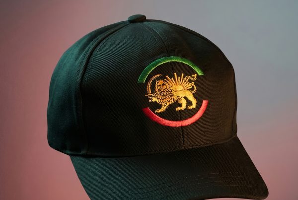 Lion and sun, Shiro Khorshid hat